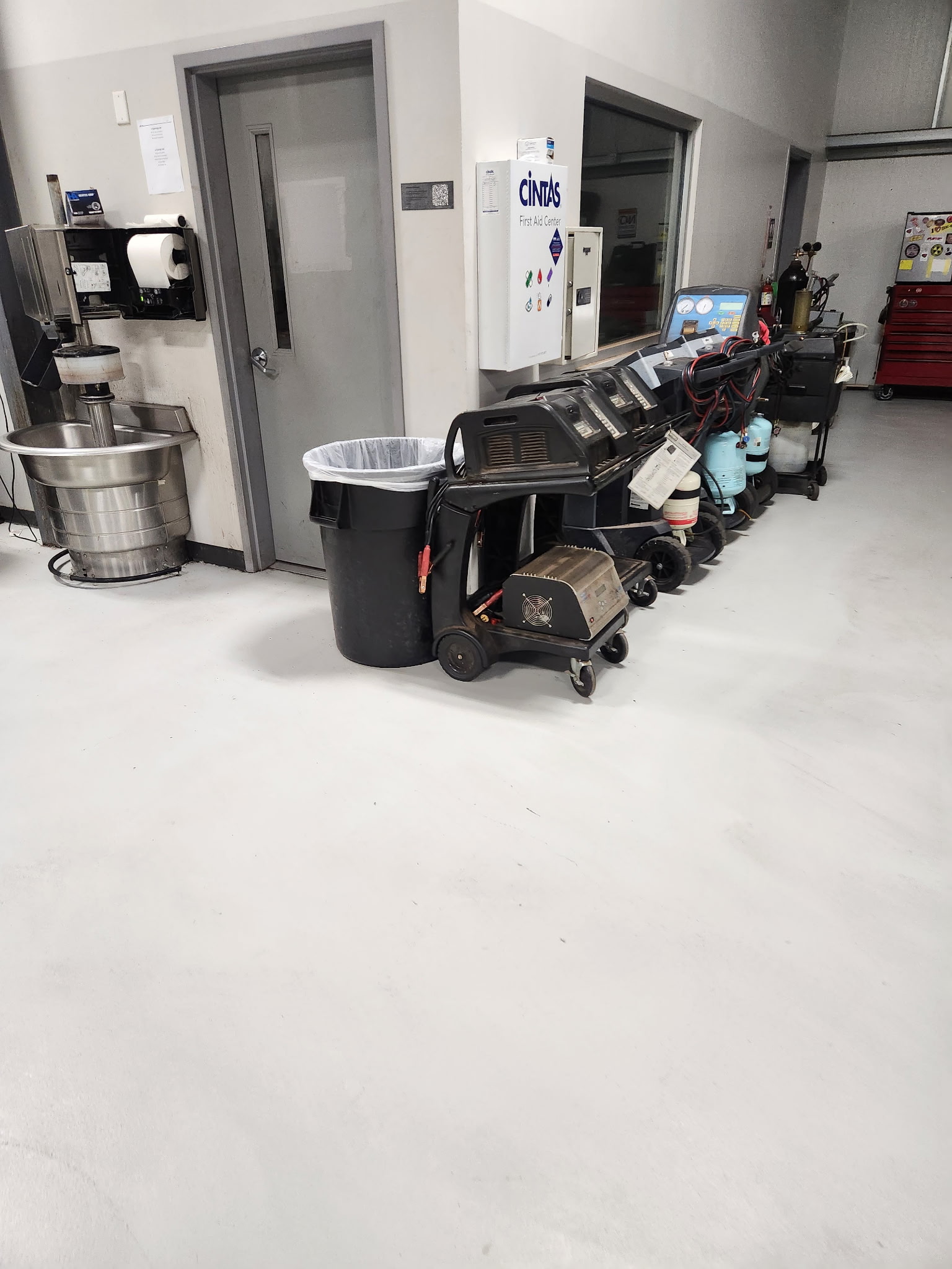 Clean service lane ready for vehicles