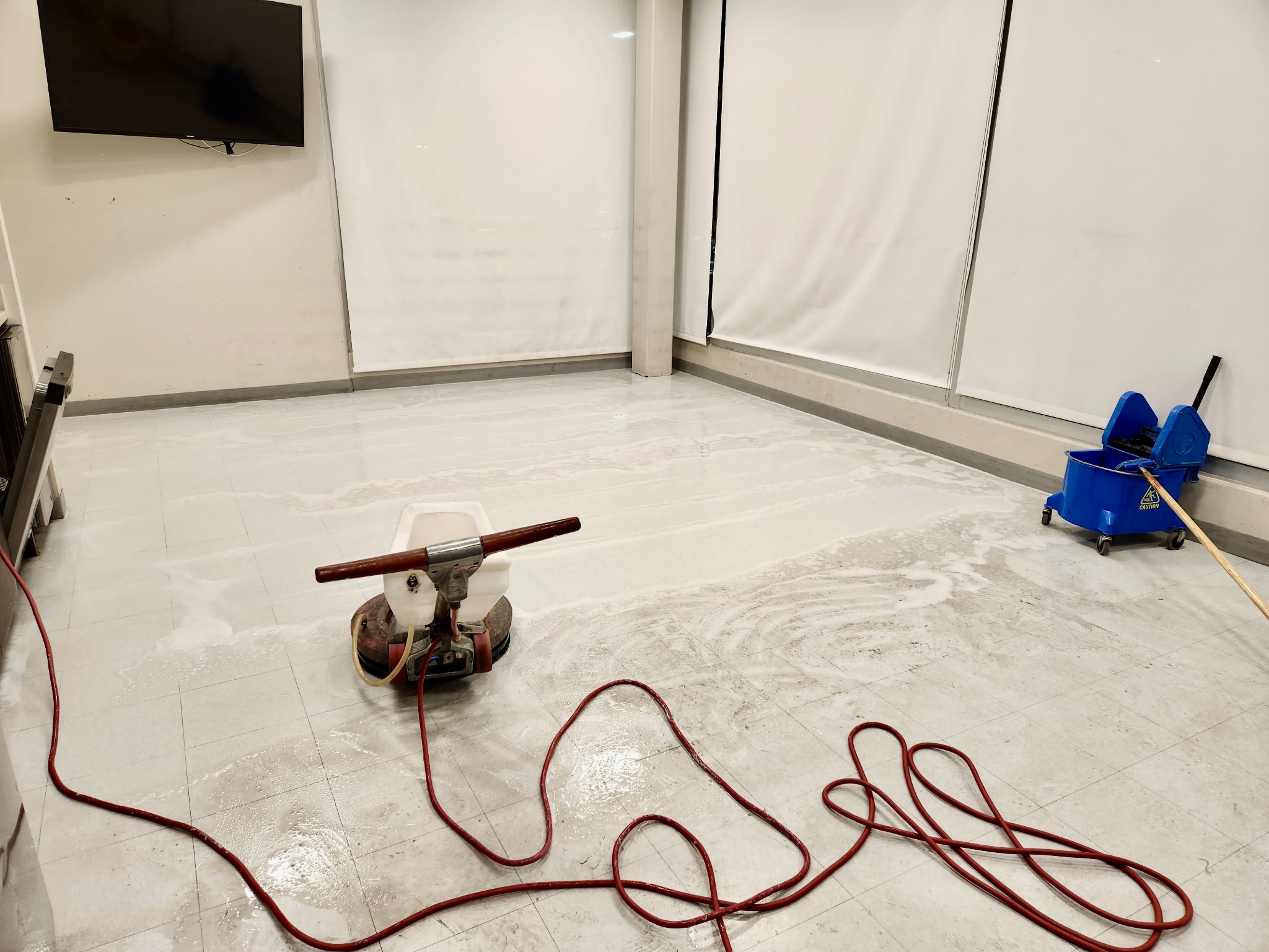 Post-construction detail cleaning